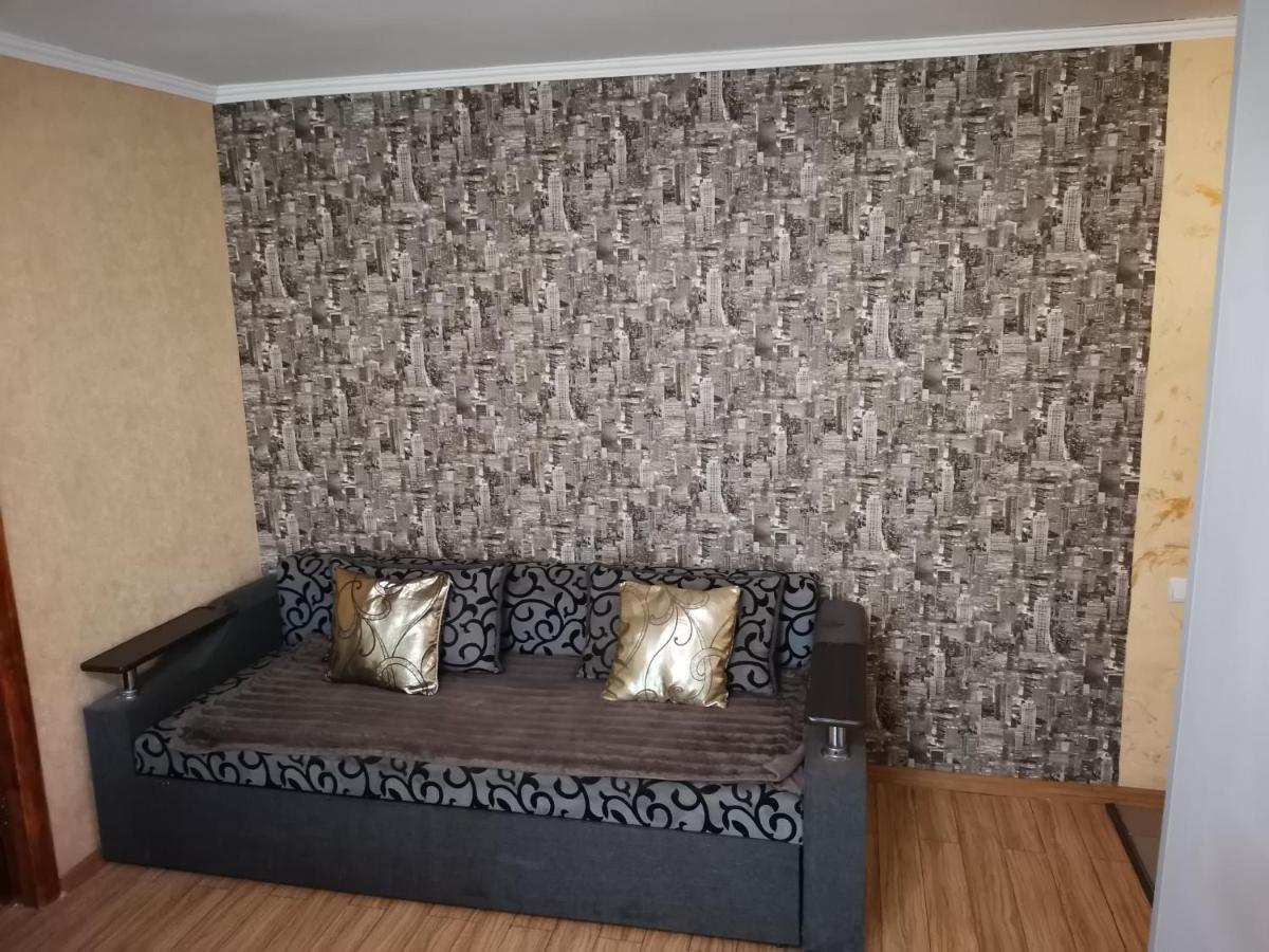 Apartment Studio On Mayakovskogo Avenue Zaporizhia Exterior foto